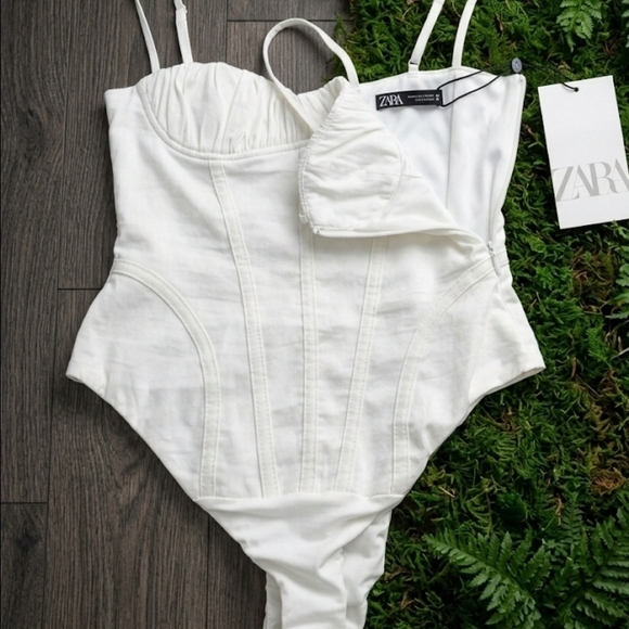 Zara Tops - (SOLD)NWT Zara White Ruched Bust Corset Bodysuit - Size XS